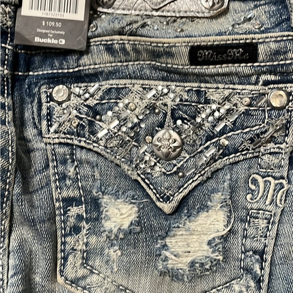 Miss Me jeans. Worn once still have original tag. Size waist 27 length33